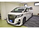 弊社はお車の下取り・買取も積極的に行っております。自社販売はもちろん多方面への小売りルートや輸出などで、ご納得いただける買い取り金額をご提示させて頂きます。