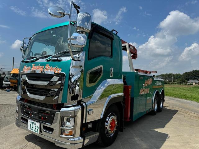 ギガ  ベッド付き バックモニター 460ps