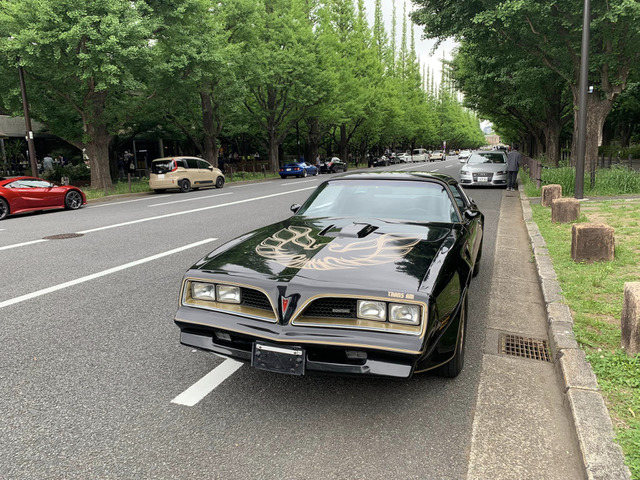 ポンテアック ファイヤーバード トランザム アメ車旧車バイク面白い