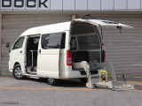 トヨタ ハイエースバン