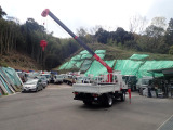 準中型免許以上で運転可能です。車両重量:3410kg 車両総重量:5575kg