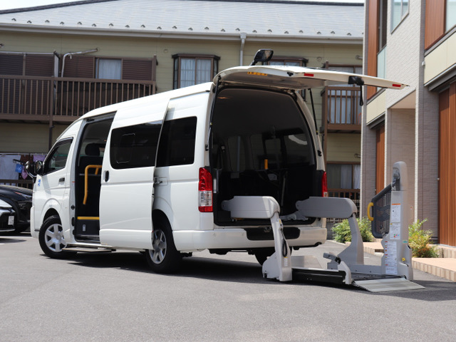 ハイエースコミューター 2.7 GL 車いす仕様車 Dタイプ