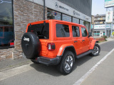 ラングラー アンリミテッド サハラ 2.0L スカイワンタッチパワートップ 4WD D車 1オ...