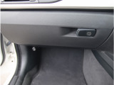 ※車両は全て現状販売です。ナビ、オーディオ等の装備品は入庫時に一通りチェックをしておりますが動作保証は一切しておりません。現車確認時にお客様自身でチェックをお願い致します。