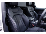 Q7 3.0 TFSI クワトロ エアサス Sラインパッケージ 4WD パノラマSR/7人乗/マトリクス...
