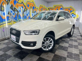 アウディ Q3