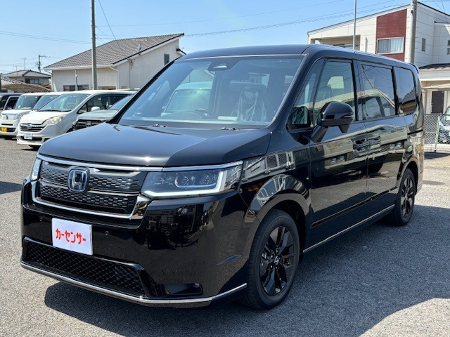 ステップワゴン 2.0 e:HEV スパーダ e:HEV スパーダ 登録済未使用車 両側パワースラ...