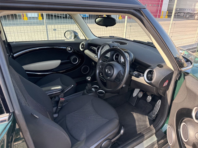 MINI 2006年式 11万キロ 現金払い可