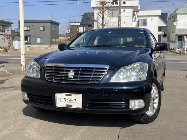 クラウン 3.0 ロイヤルサルーン i-Four Sパッケージ 4WD 64000Km ナビ 夏冬タイヤAW