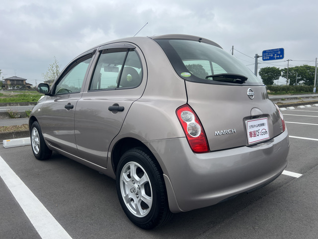 日産 マーチ 1.2 12S 5MT 車検令和9年2月 の中古車詳細 (81,000km