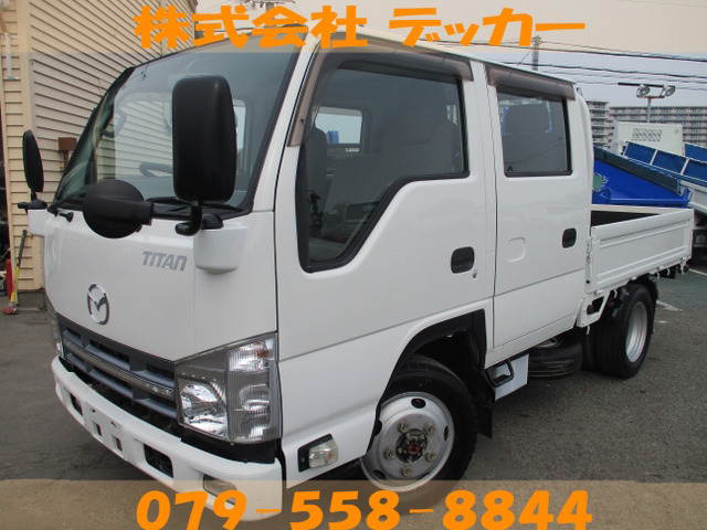 タイタン 3.0 ダブルキャブ DX フルワイドロー 4WD 1.5トン Wキャブ MT ワンオーナー