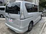 セレナ 2.0 ハイウェイスター S-HYBRID 