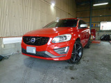 XC60 T5 AWD Rデザイン4WD 