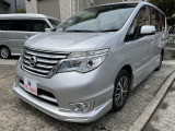 セレナ 2.0 ハイウェイスター S-HYBRID 