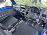サンバートラック WRブルー リミテッド 4WD 