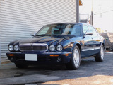 ディムラー スーパーV8 ロングボディ&スーパーチャージド