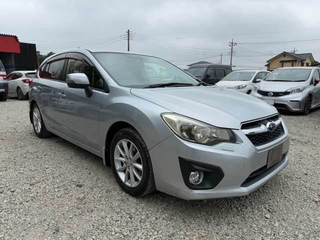 インプレッサスポーツ 2.0 i 4WD Pスタート/Bカメ/Bluetooth