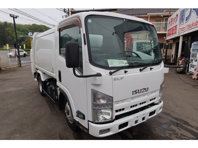 エルフ  巻き込みパッカー車 積載2000kg