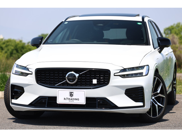 V60 リチャージ ポールスター エンジニアード 4WD 150台限定/最終型/462ps
