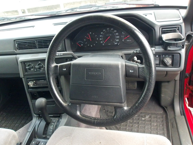 ボルボ 940エステート タック D車・サンルーフ・ルーフラック