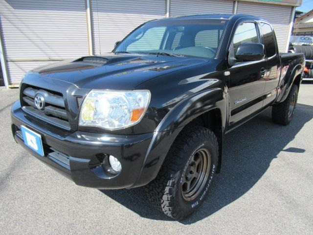 タコマ  アクセスキャブ TRDスポーツ 4WD V6-SR5 6速マニュアル