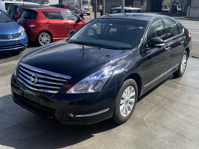 ティアナ 2.5 250XL FOUR 4WD 