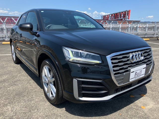Q2 30 TFSI スポーツ Sラインパッケージ 