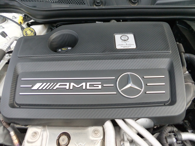Mercedes-Benz Mercedes-AMG 純正 部品 エンジン・カバー