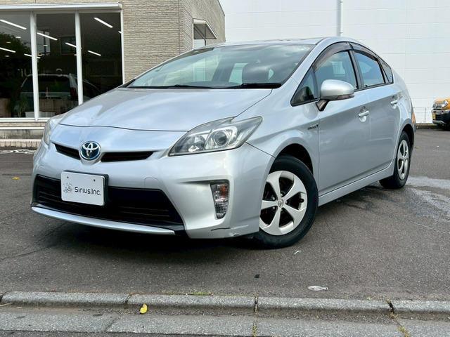 プリウス 1.8 S 車検整備付き/タイヤ新品