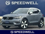 XC40 B4 モメンタム ワンオーナー パノラマガラスルーフ