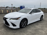 ES 300h Fスポーツ 
