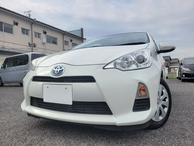 アクア 1.5 G ワンオーナー 禁煙車 Bluetooth