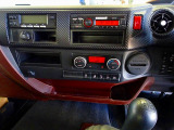 オートAC PS PW SRS ABS 集中ドアロック 左電格ミラー エアサスシート/肘掛け AM/FMラジオ バックモニター アドブルー ターボ 排気ブレーキ