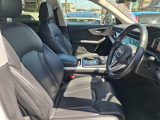 Q8 55 TFSI クワトロ デビューパッケージ ラグジュアリー 4WD 