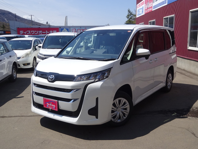 ノア 2.0 X 4WD 両側パワスラ プッシュスタート