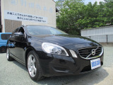 ボルボ V60