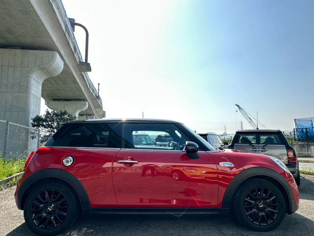BMW MINI ミニ クーパー S 車検整備付 修復歴無 正規ディーラー車 の