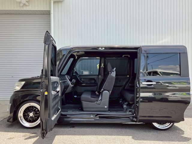 ダイハツ タントカスタム X カスタム X 16インチアルミ/車高調
