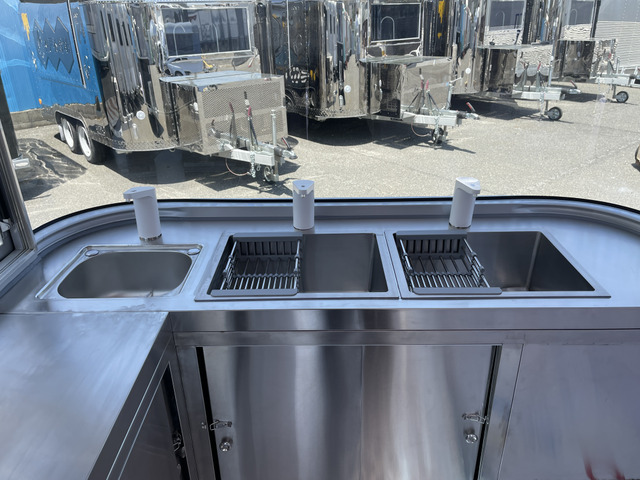 その他 TKKX キッチントレーラー 牽引免許不要 T002 新車 大阪限定 の