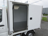 ☆荷箱左サイドドア付きです☆