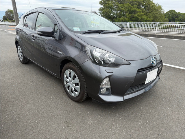 アクア 1.5 S 車検付き スマートキープッシュスタート