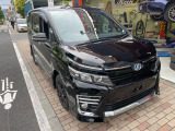 ヴォクシー 1.8 ハイブリッド ZS 