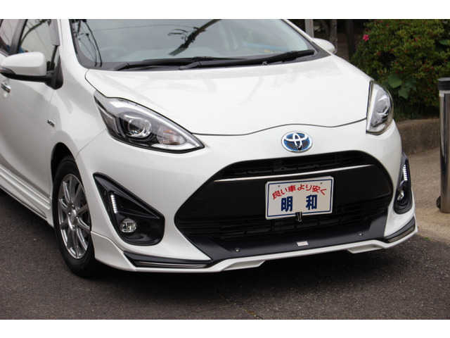 NHP10 アクア　後期　ハーフエアロ　フルエアロ　樹脂製　モデリスタ　TRD NHP10 アクア後期ハーフエアロフルエアロ樹脂製モデリスタTRD