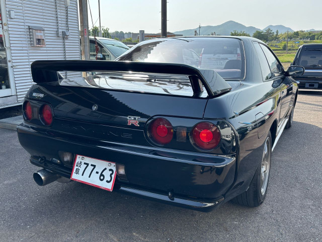 1992 Nissan Skyline GT-R 2.6 4WD photo 4