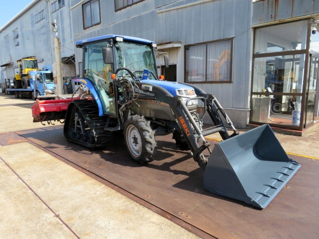 その他 イセキ トラクター フロントローダー付き ニプロ