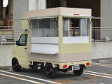 スクラムトラック KC キッチンカー 8ナンバー登録