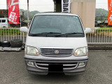 ハイエース 3.0 スーパーカスタムG トリプルムーンルーフ ディーゼル スーパーカスタ...