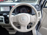 ハンドルの状態が悪いと運転に集中できませんよね。こちらの車、お気軽にお問い合わせください。
