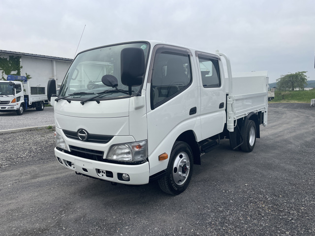 デュトロ  4WD 2t 垂直パワーゲート付 MT