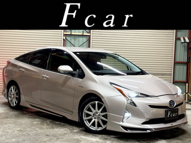 プリウス 1.8 S E-Four 4WD 